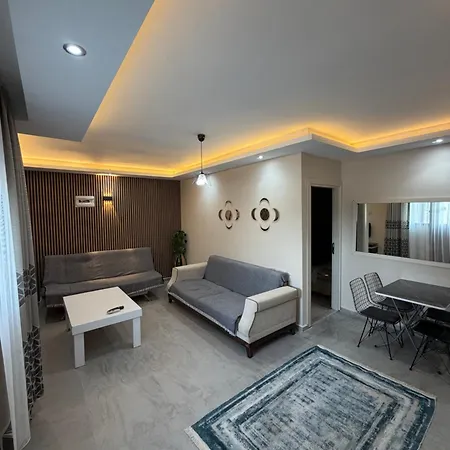 Birds Κουσάντασι