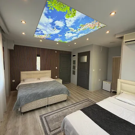 Birds 公寓式酒店 3*