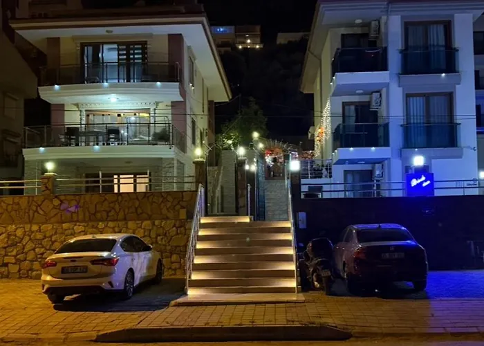 Birds Apartmanhotel Kusadası