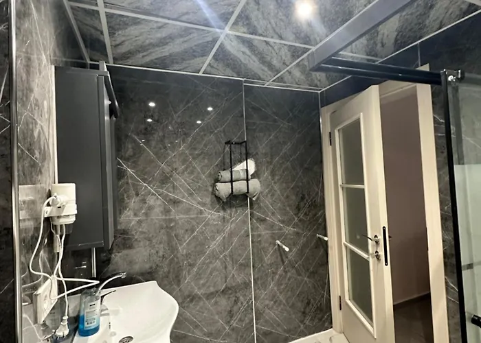 Birds Apartmanhotel 3*